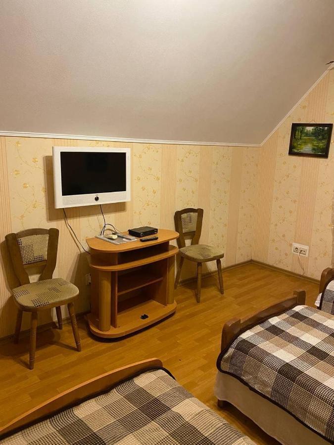 Inn Khlibodarskiy Khlibodarske Экстерьер фото