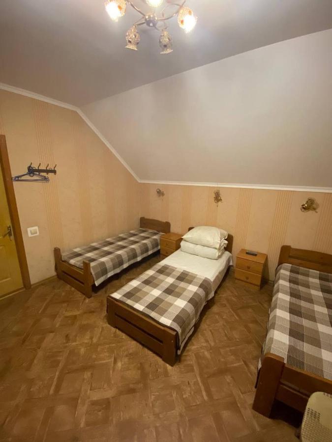 Inn Khlibodarskiy Khlibodarske Экстерьер фото