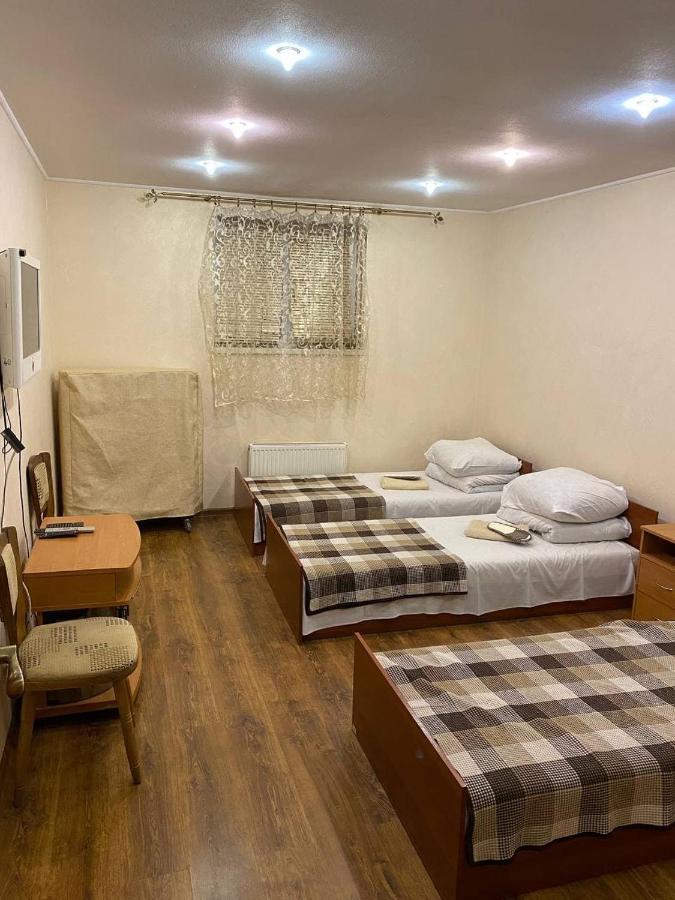 Inn Khlibodarskiy Khlibodarske Экстерьер фото