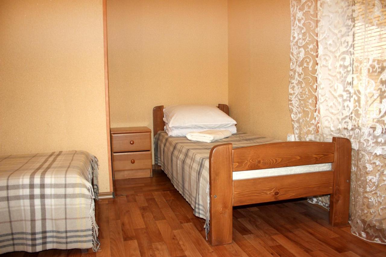 Inn Khlibodarskiy Khlibodarske Экстерьер фото